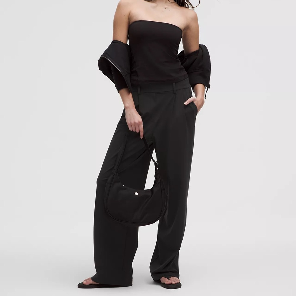 NWT lululemon Daydrift High-Rise Wide-Leg Trouser
Regular
